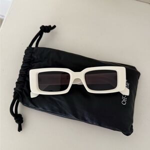 Off-White Sunglasses